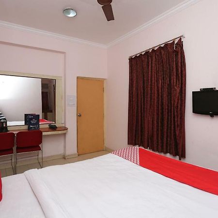 Oyo 1359 Hotel Best Inn Бхубанешвара Экстерьер фото