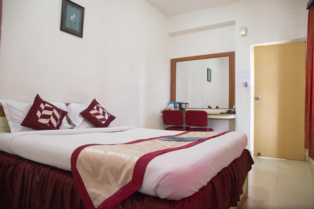 Oyo 1359 Hotel Best Inn Бхубанешвара Экстерьер фото