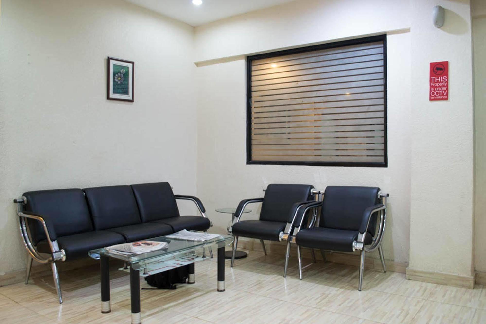 Oyo 1359 Hotel Best Inn Бхубанешвара Экстерьер фото