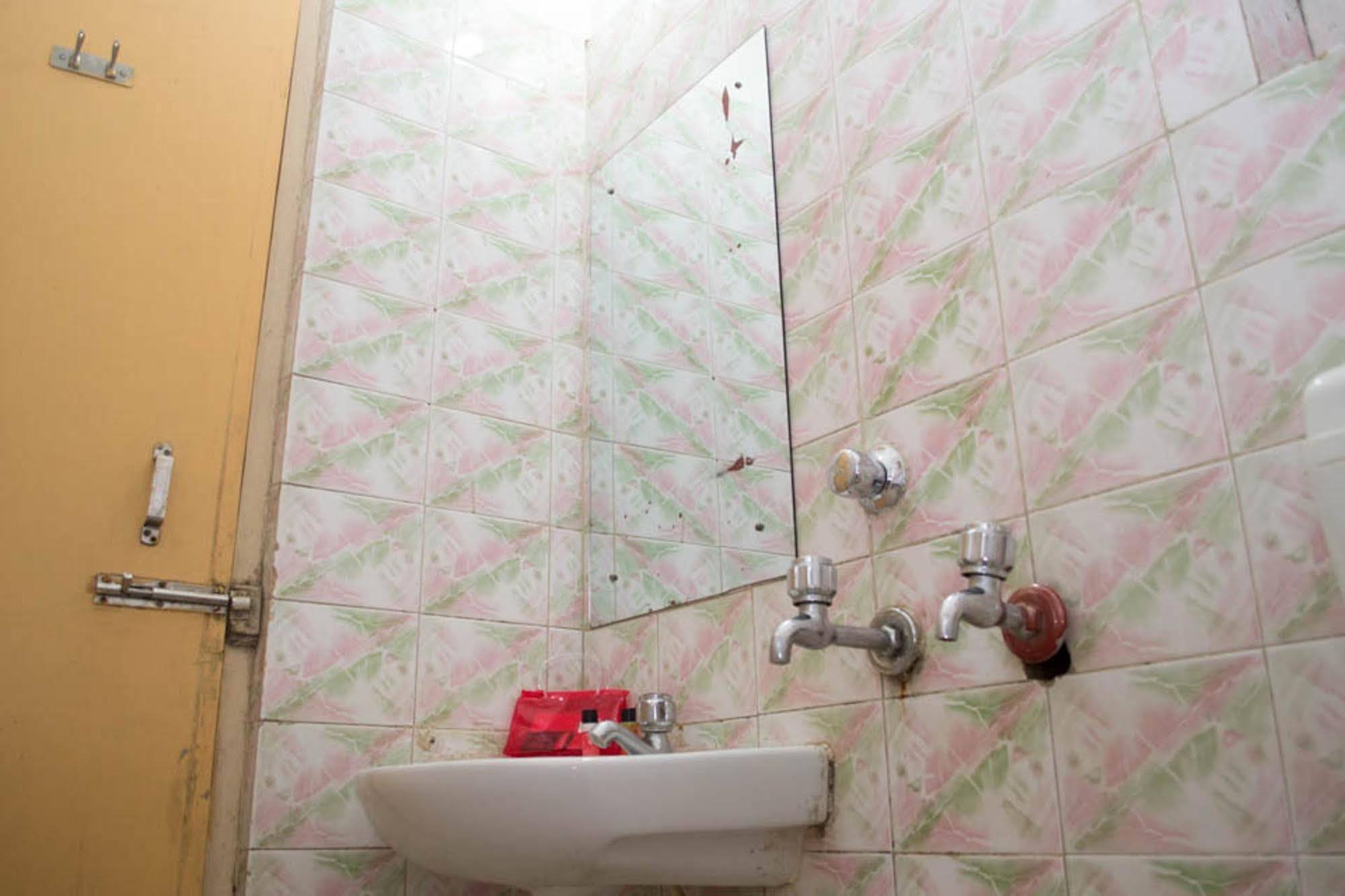 Oyo 1359 Hotel Best Inn Бхубанешвара Экстерьер фото