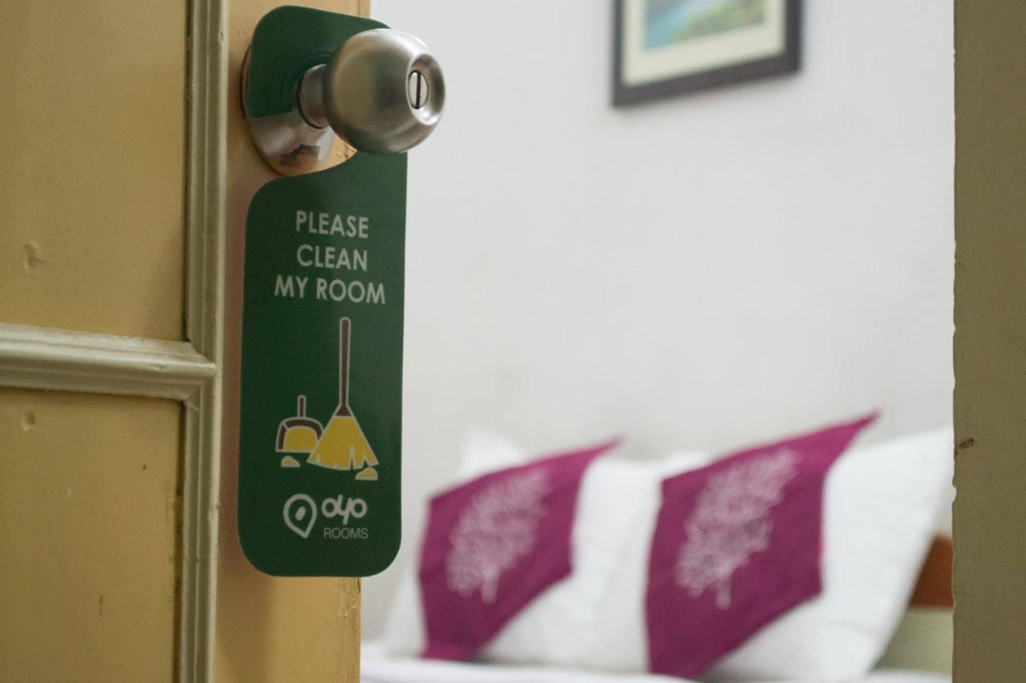 Oyo 1359 Hotel Best Inn Бхубанешвара Экстерьер фото