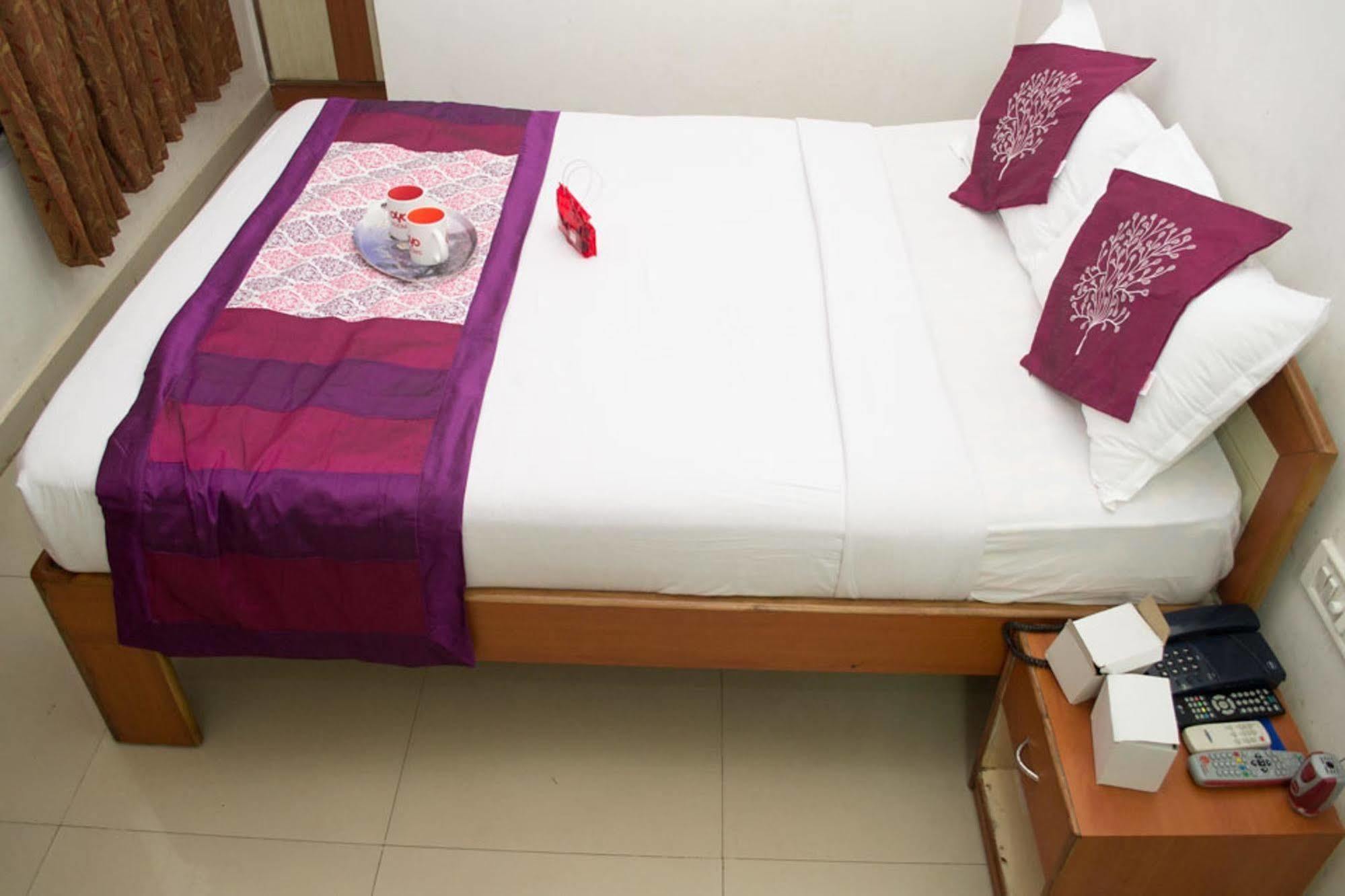 Oyo 1359 Hotel Best Inn Бхубанешвара Экстерьер фото
